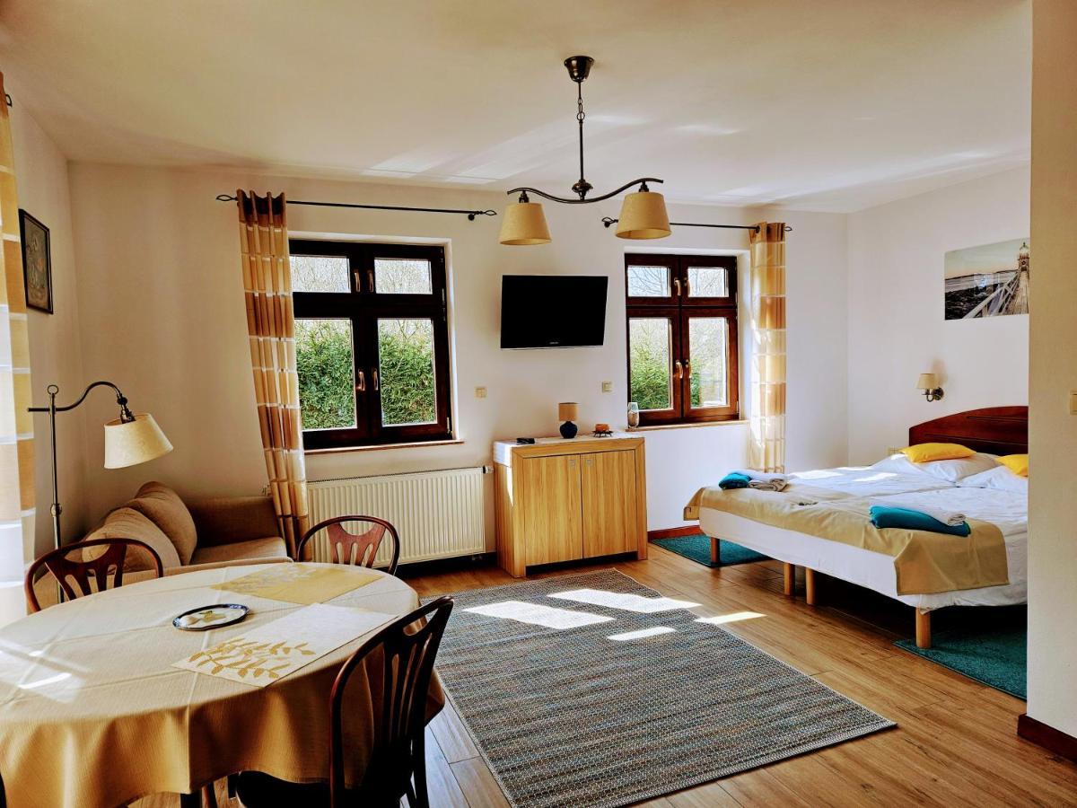 Apartamenty Z Klimatem อุสตกา ภายนอก รูปภาพ
